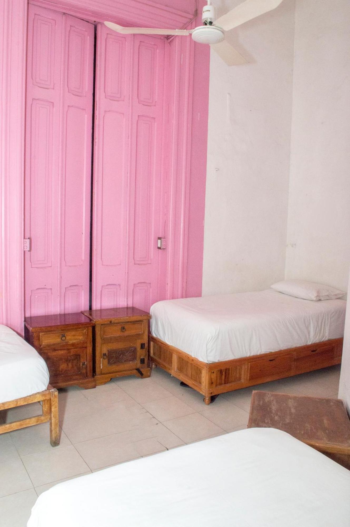 Hostal Zocalo Ξενοδοχείο Mérida Εξωτερικό φωτογραφία